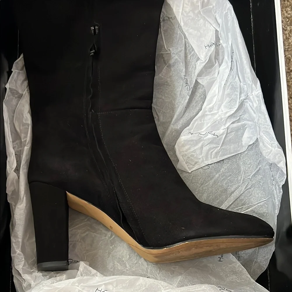 Halogen Black 
